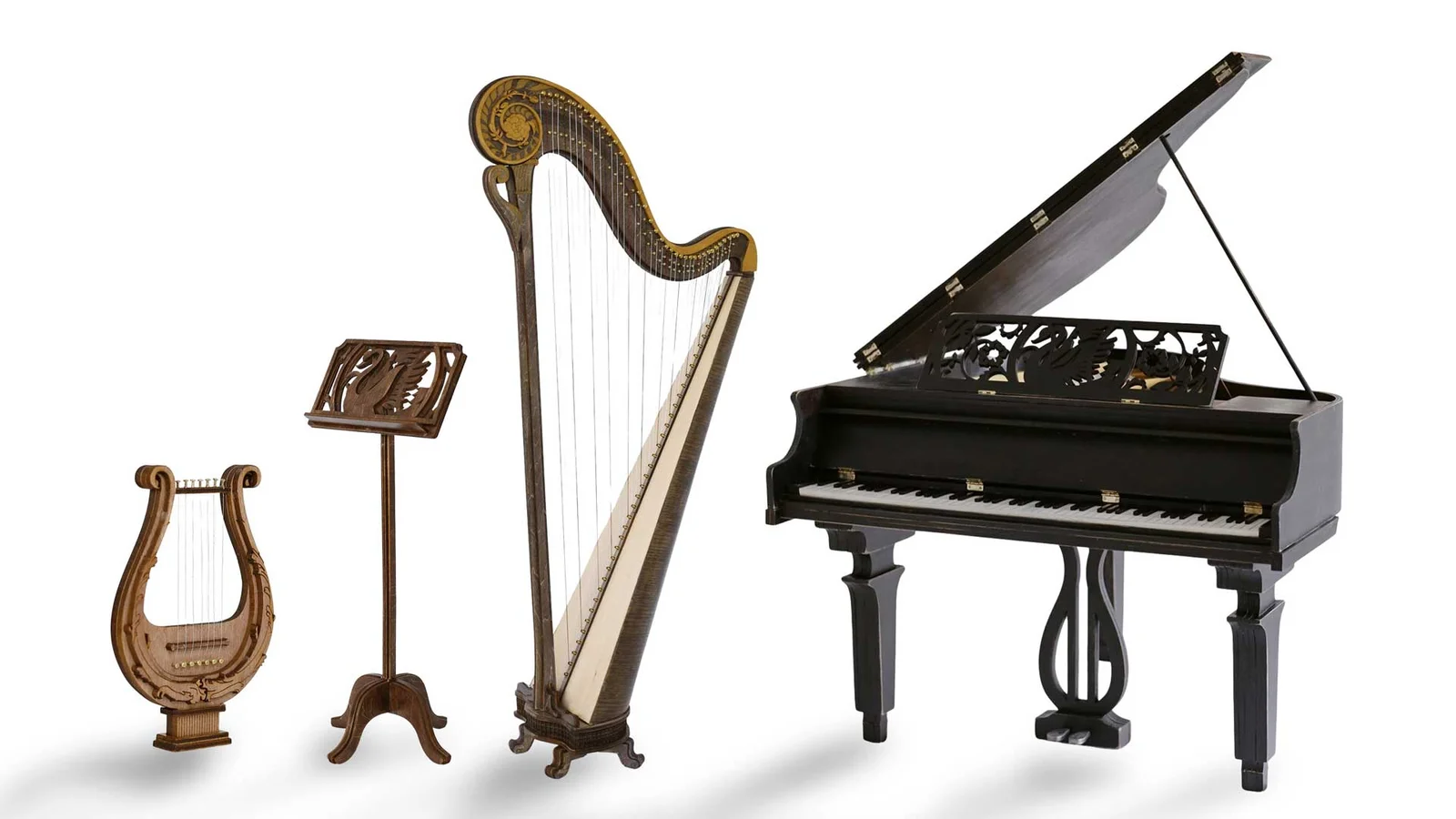 Design in Miniature: The Elegance of Crocodile Miniature’s “Mini Sonata”