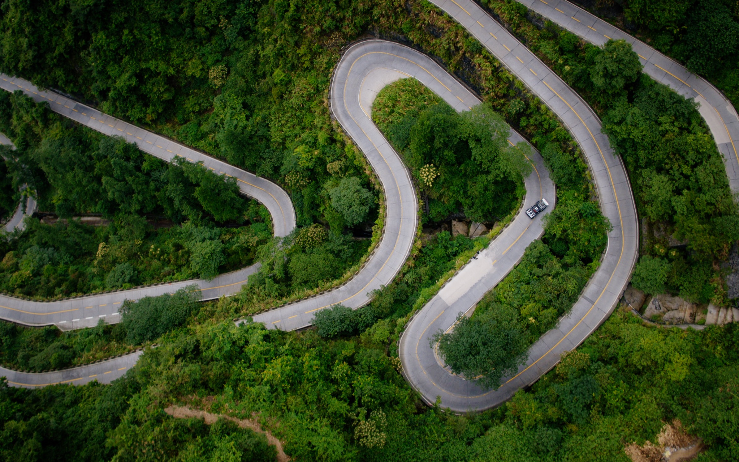 Climbkhana TWO: Tianmen Mountain | MUSE Creative Awards