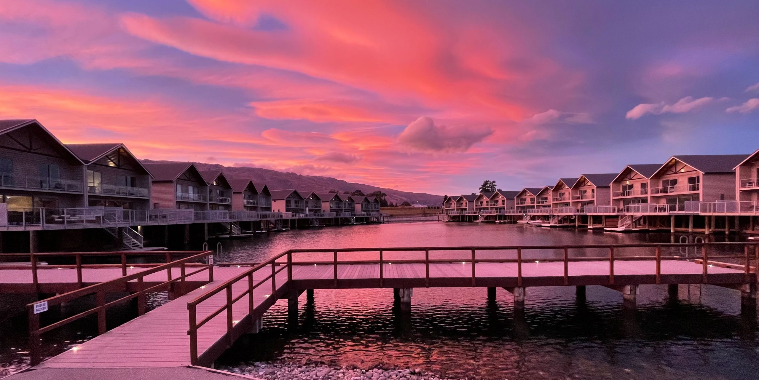 Heritage Lake Resort Cromwell | iLuxury Awards