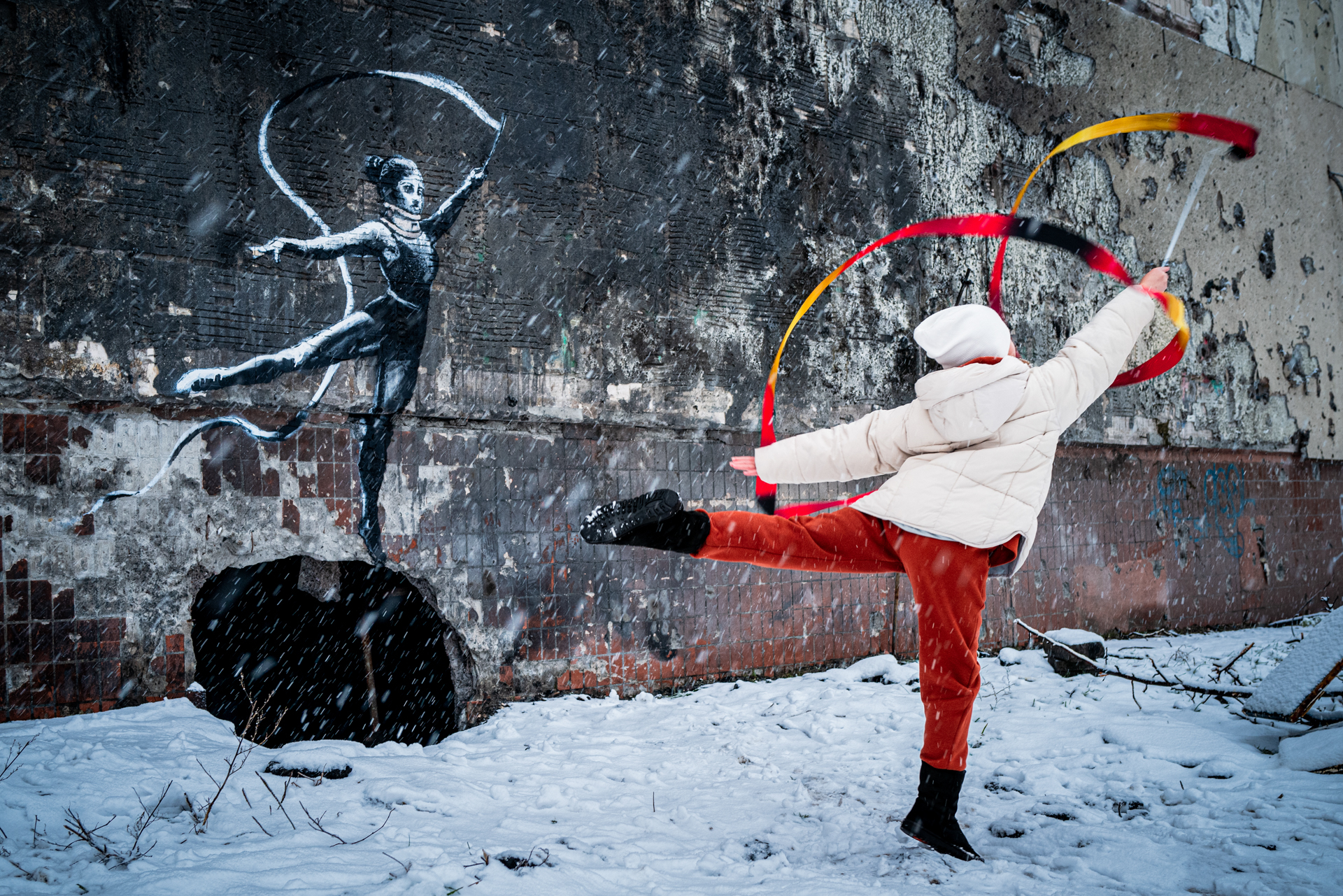 Snapshots of Valor: On the Front Lines of Ukraine's Struggle | London Photography Awards