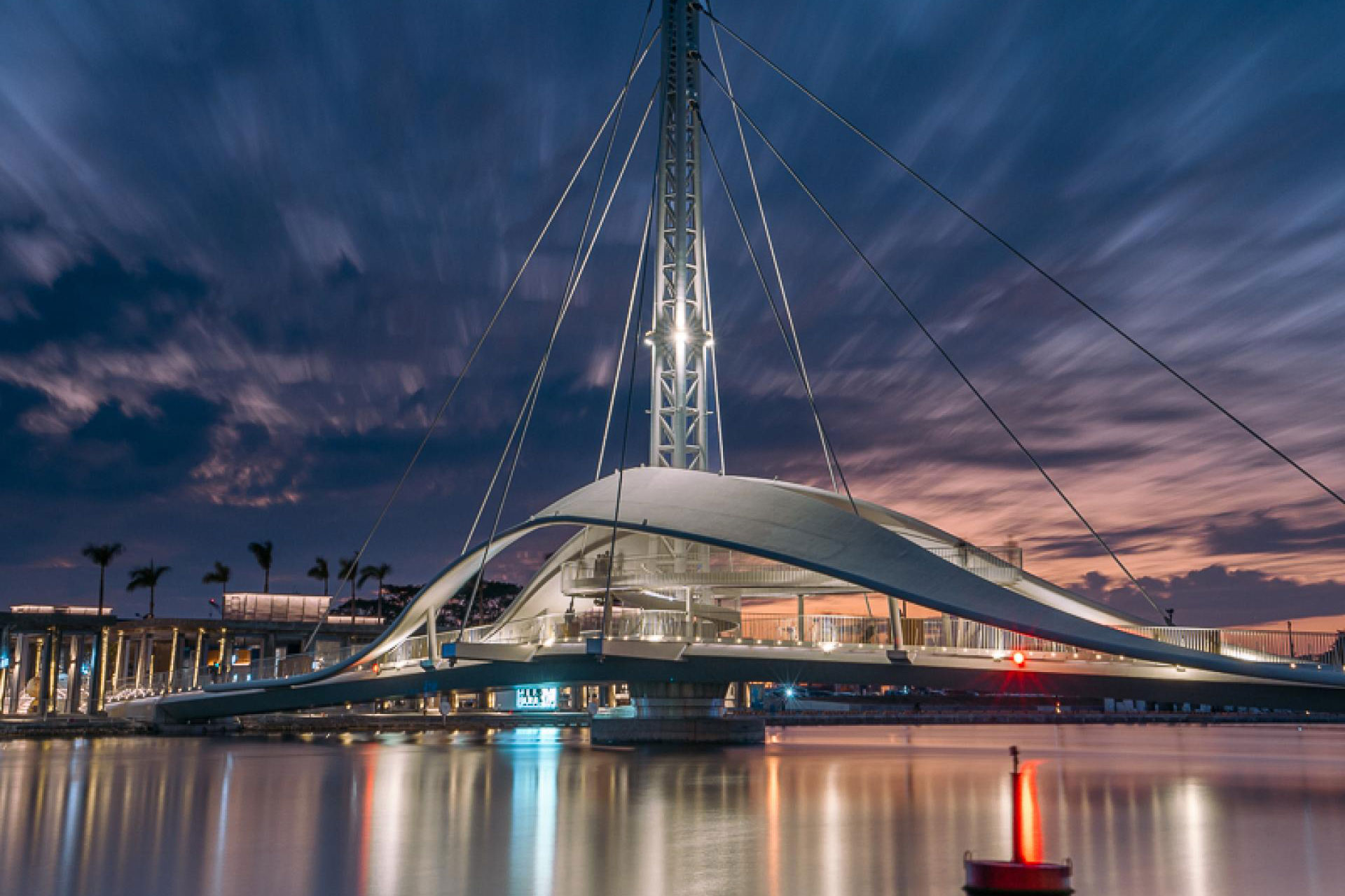 The Great Harbor Bridge | Chih Hsuan Hung