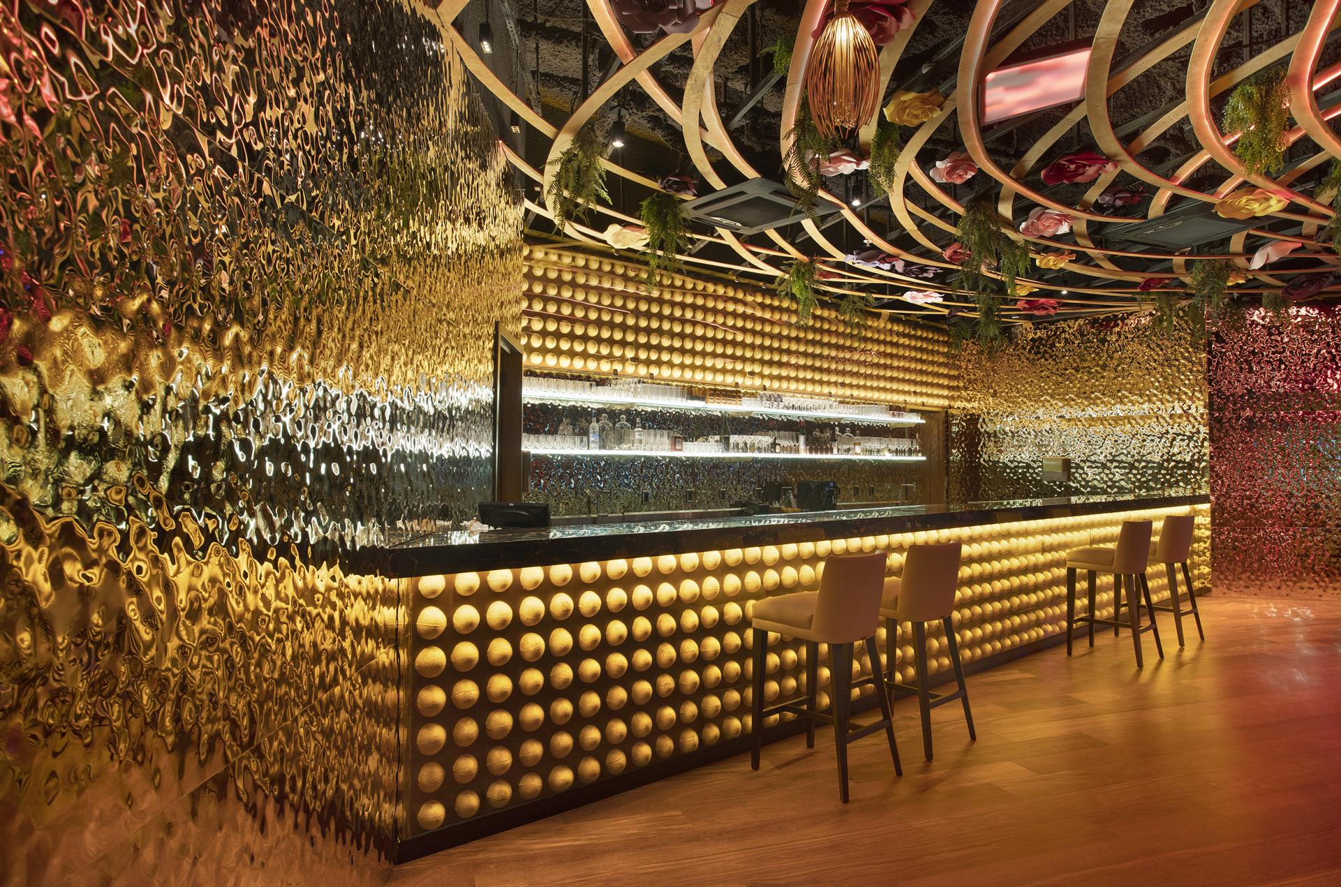 Elixir Restaurant & Lounge Bar | Studio Guilherme Bez